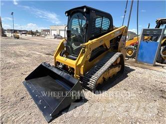CAT 239D3 C3H2 推土機