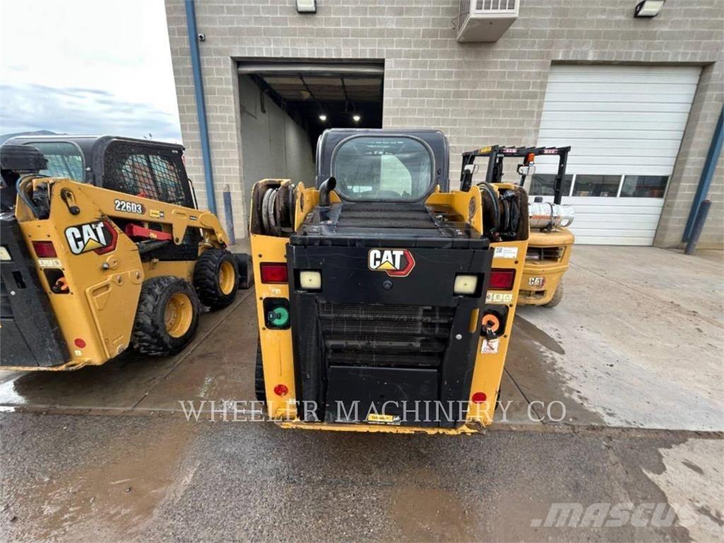 CAT 239D3 C3H2 推土機