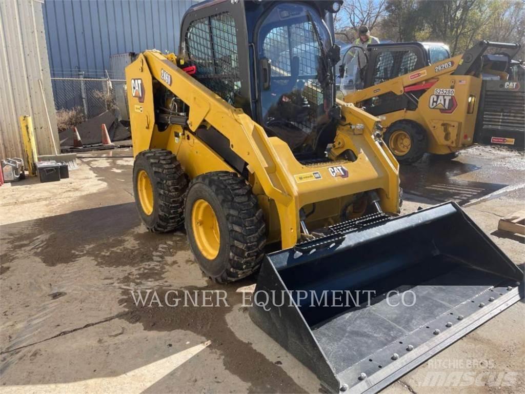 CAT 246D 滑移轉向裝載機