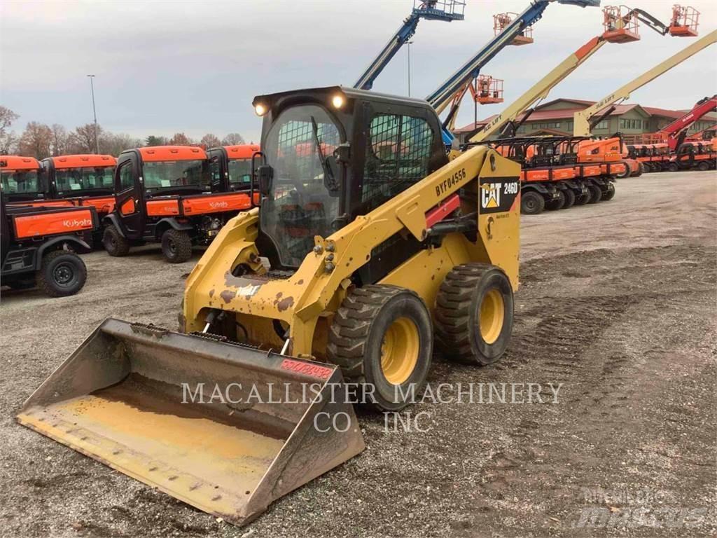 CAT 246D 滑移轉向裝載機