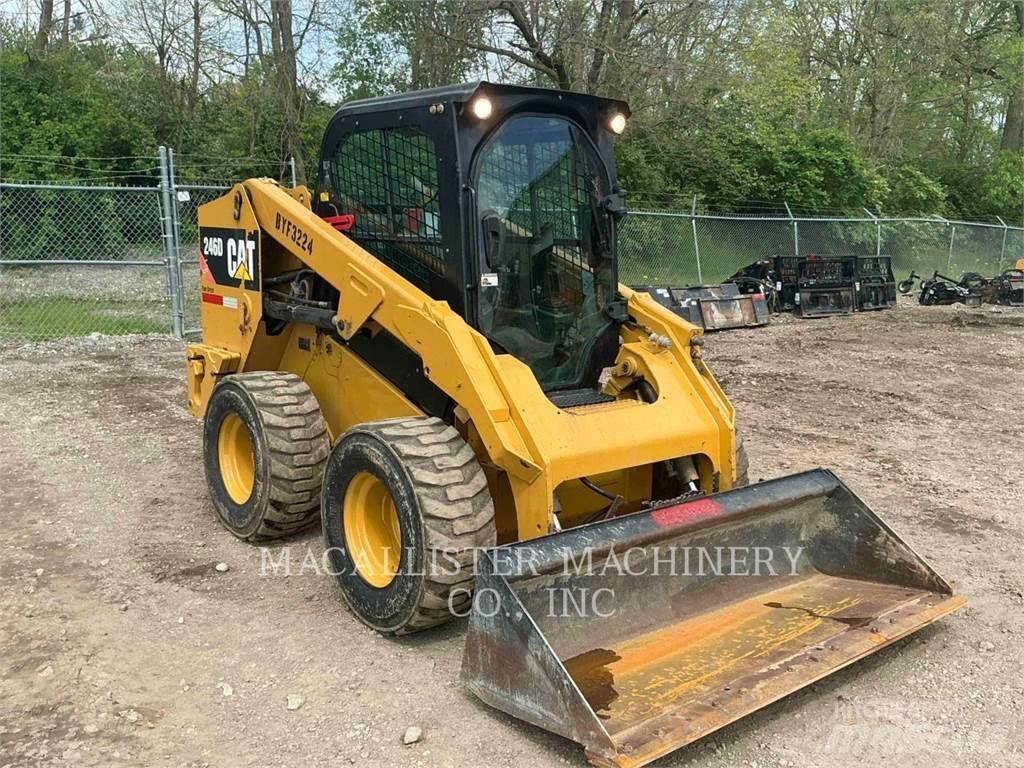 CAT 246D 滑移轉向裝載機