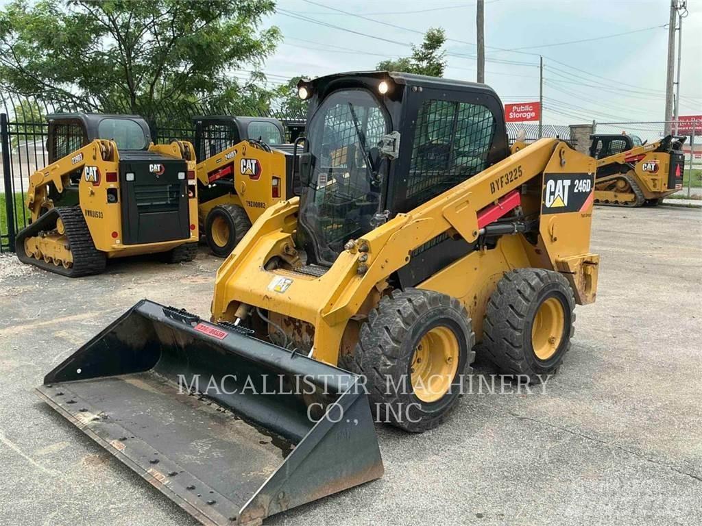 CAT 246D 滑移轉向裝載機