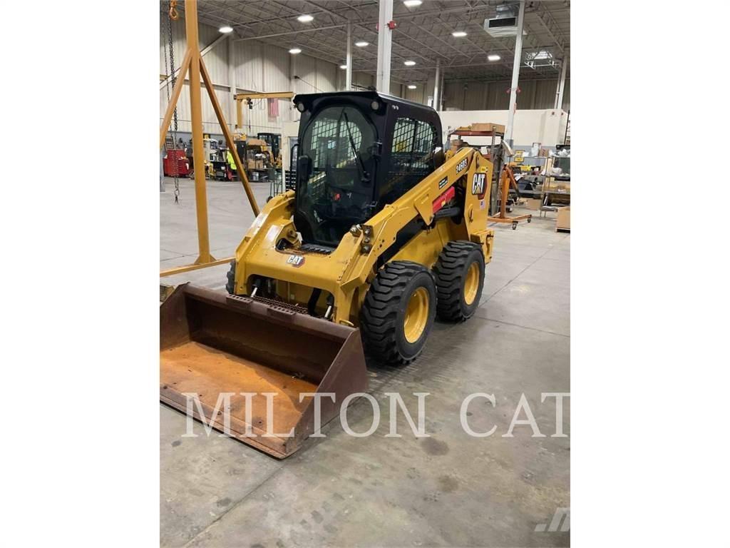 CAT 246D 3 滑移轉向裝載機