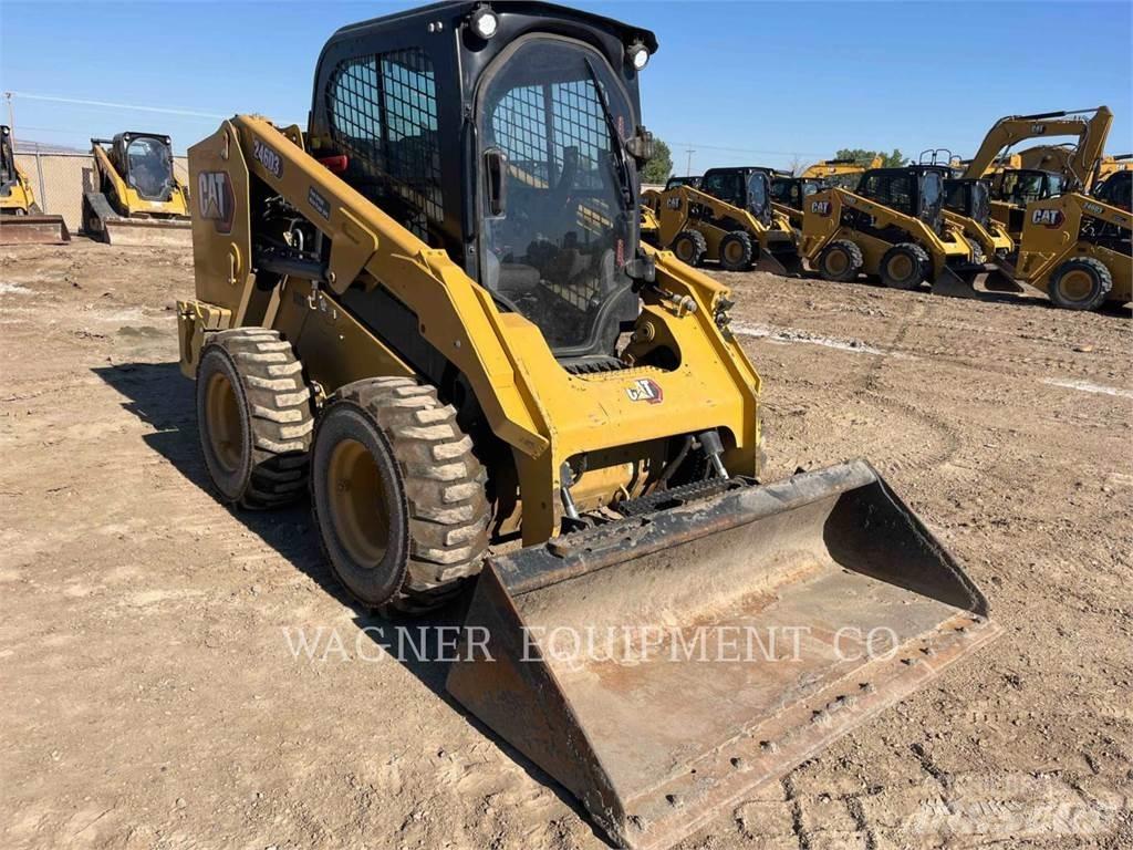 CAT 246D3 滑移轉向裝載機