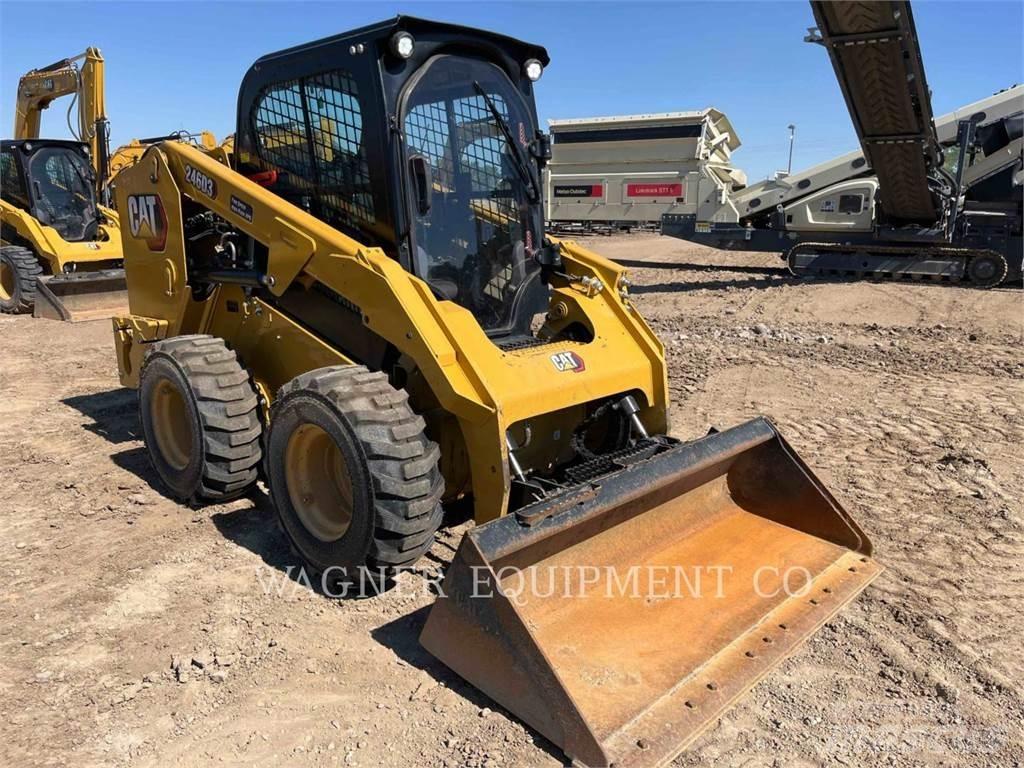 CAT 246D3 滑移轉向裝載機