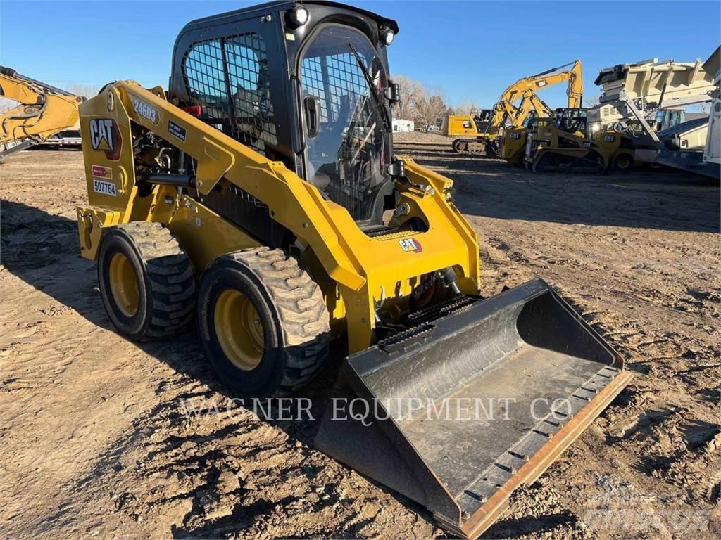 CAT 246D3 滑移轉向裝載機