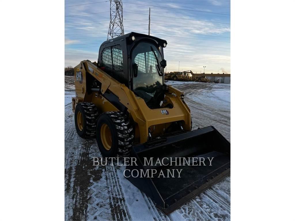 CAT 246D3 滑移轉向裝載機