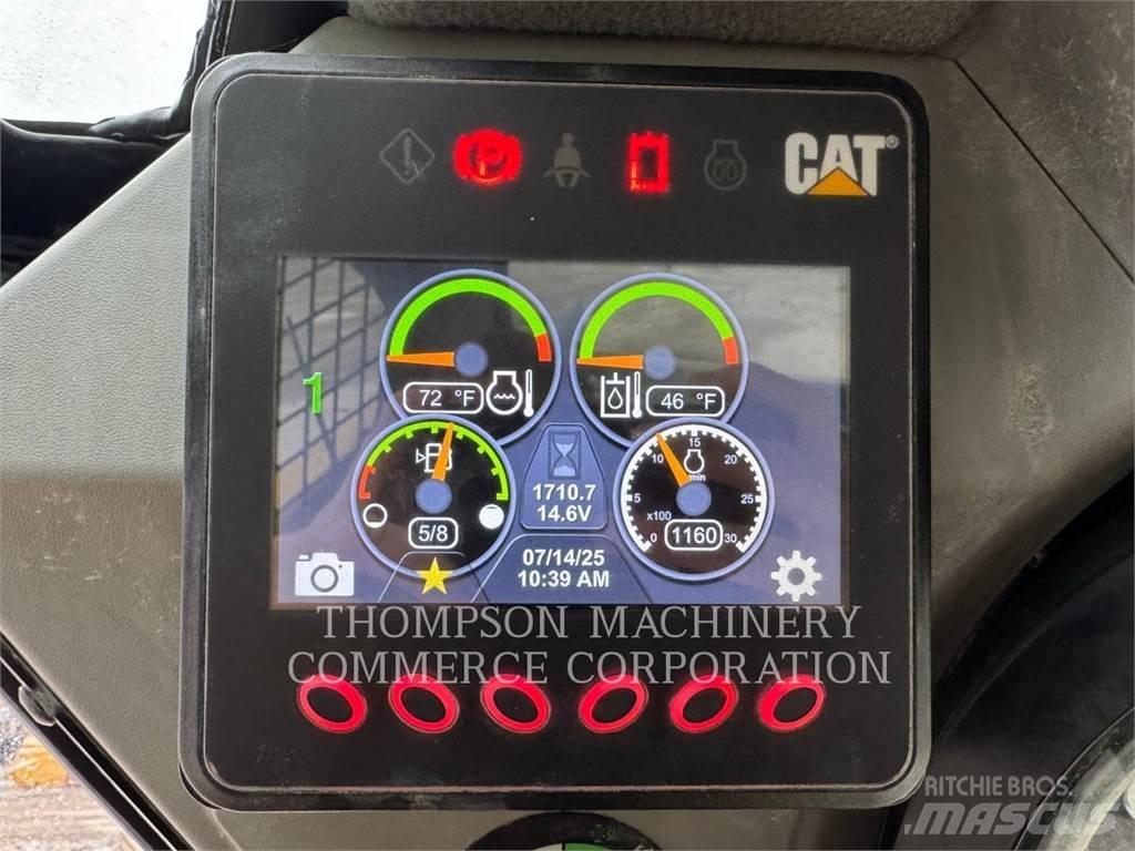 CAT 246D3 滑移轉向裝載機