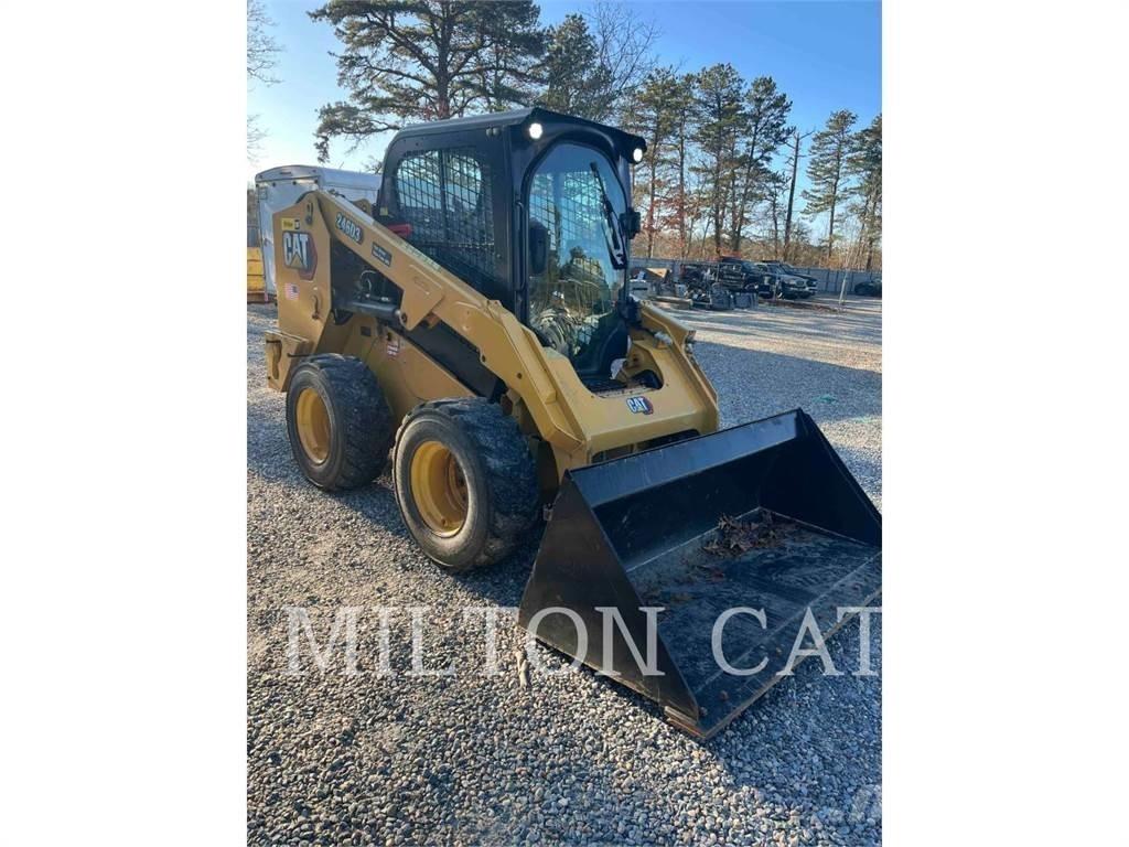 CAT 246D3 滑移轉向裝載機