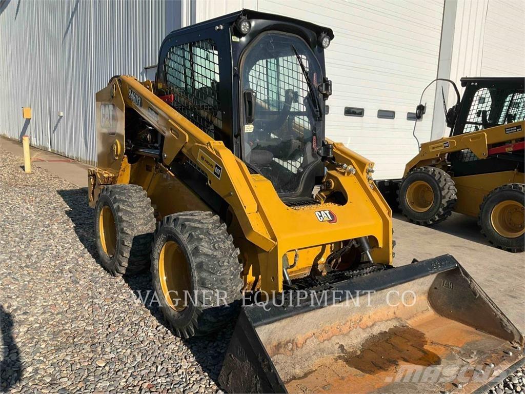 CAT 246D3 滑移轉向裝載機