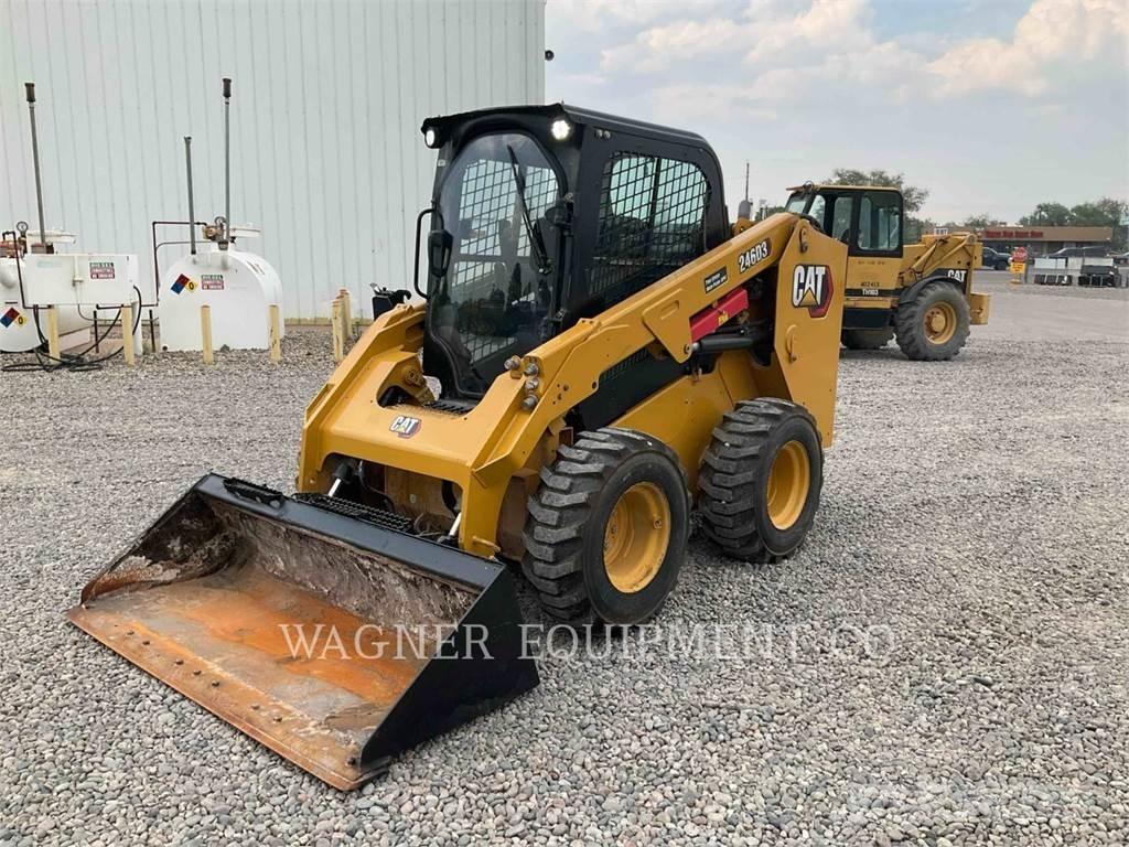 CAT 246D3 滑移轉向裝載機