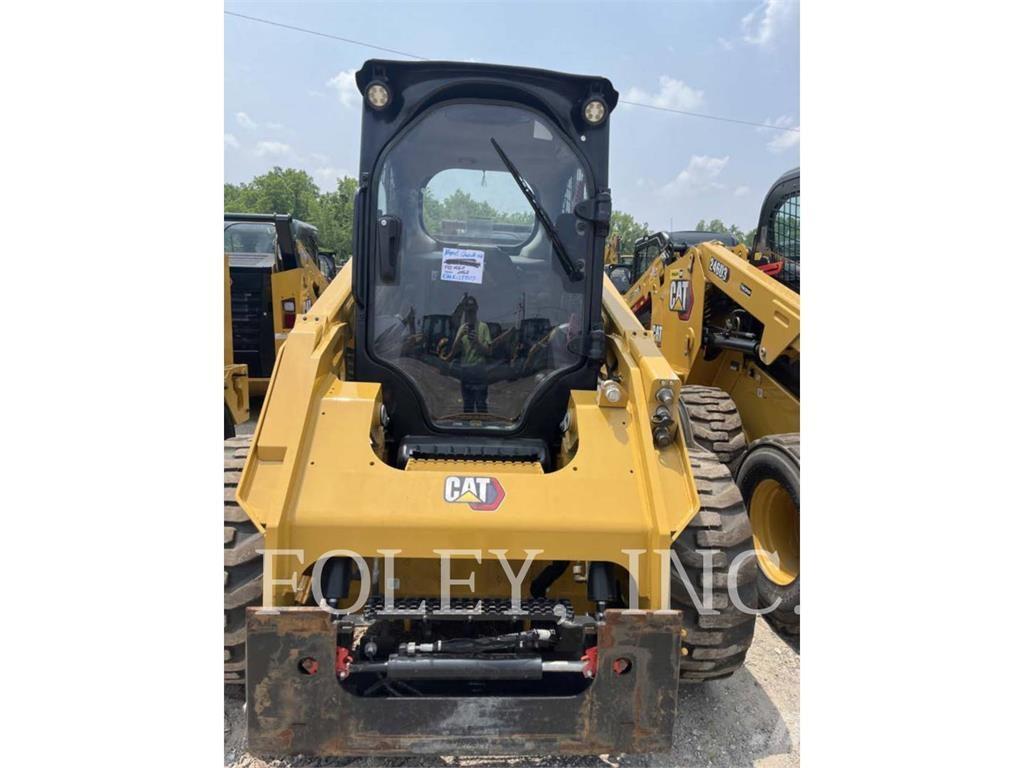 CAT 246D3 滑移轉向裝載機