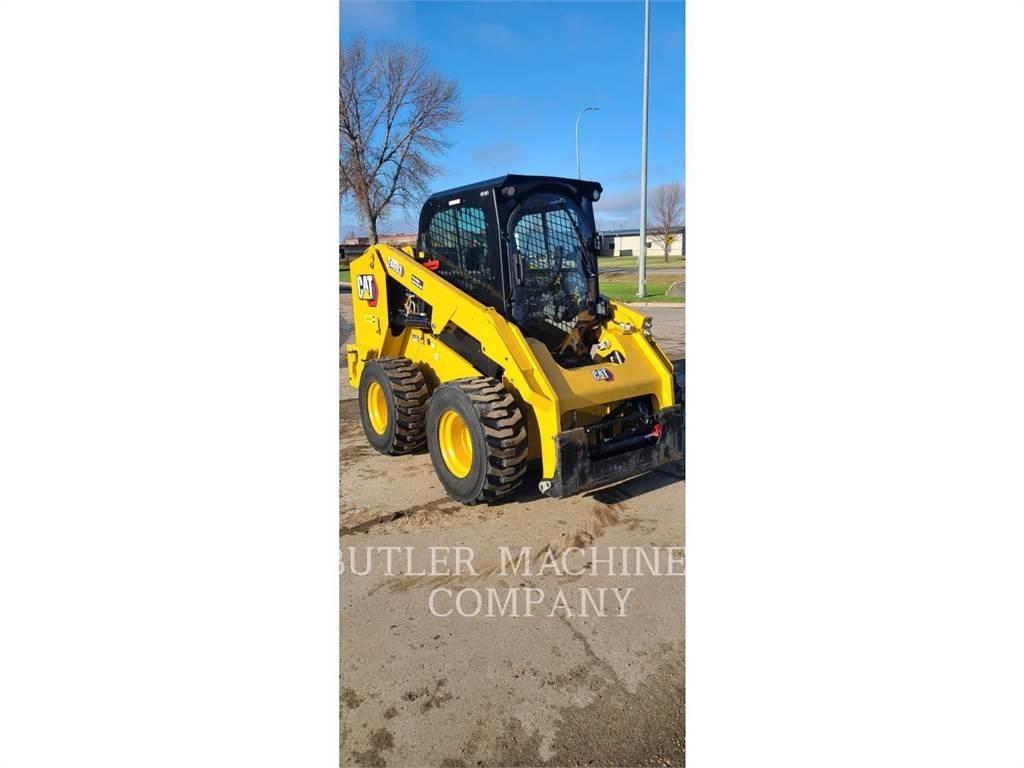 CAT 246D3 C3D3 滑移轉向裝載機