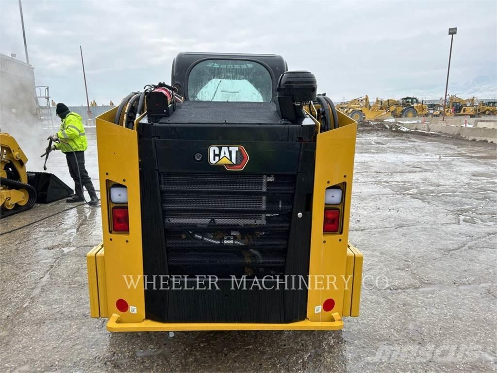 CAT 246D3 C3H2 滑移轉向裝載機