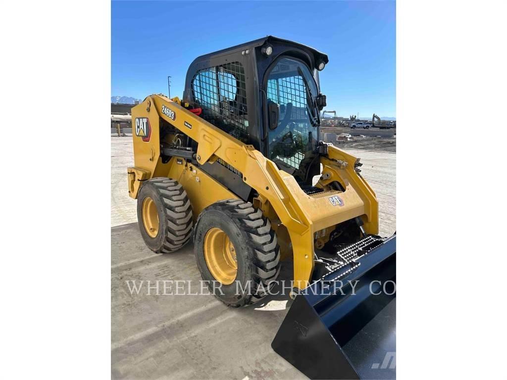 CAT 246D3 C3H2 滑移轉向裝載機