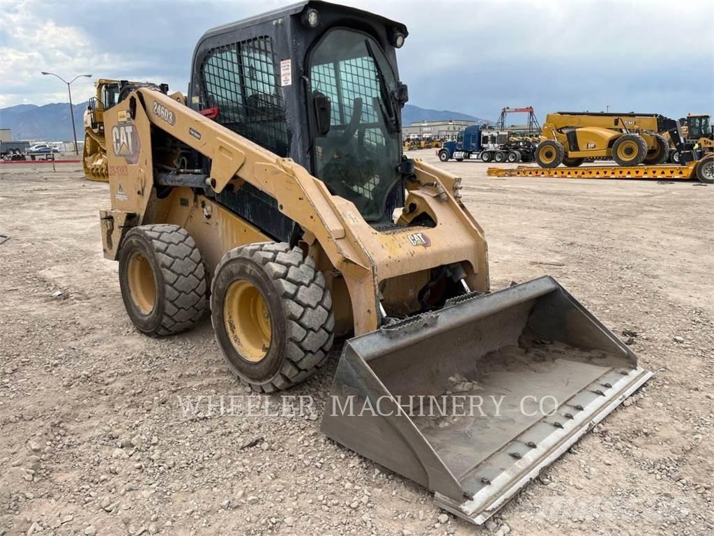 CAT 246D3 C3H2 滑移轉向裝載機
