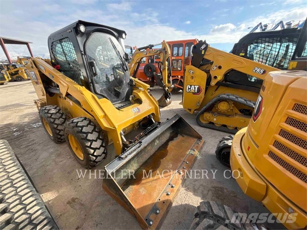CAT 246D3 C3HF 滑移轉向裝載機