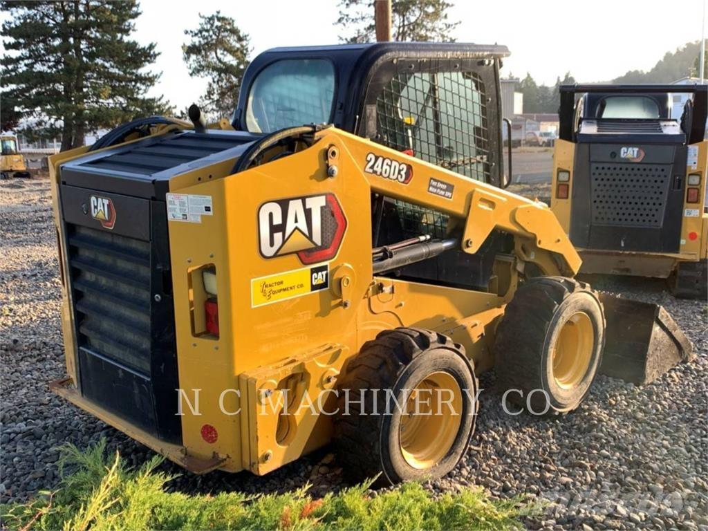 CAT 246D3 H3CB 滑移轉向裝載機