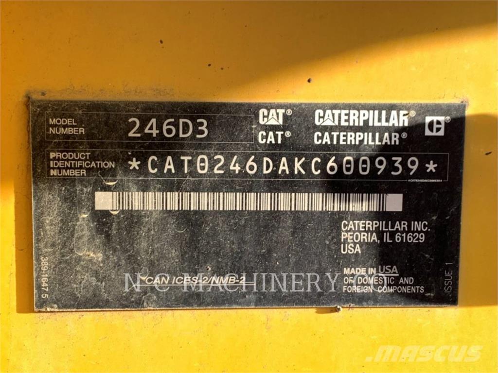 CAT 246D3 H3CB 滑移轉向裝載機