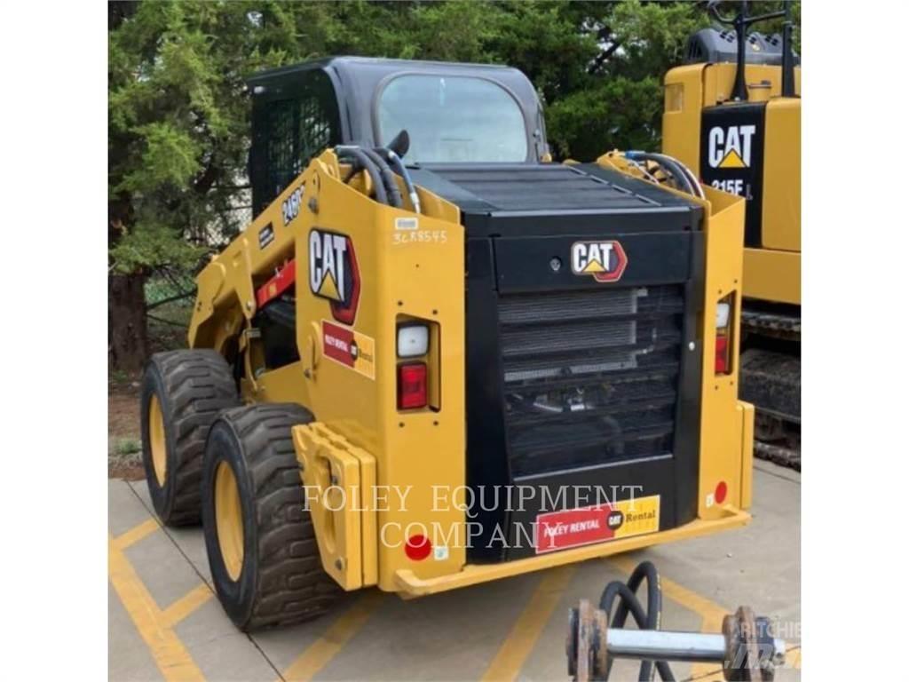 CAT 246D3XPS2C 滑移轉向裝載機