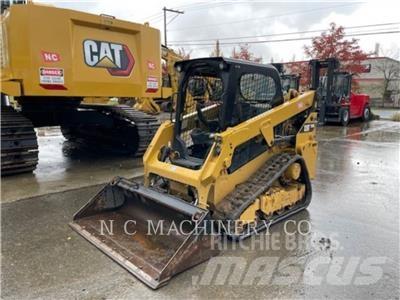 CAT 249D 滑移轉向裝載機