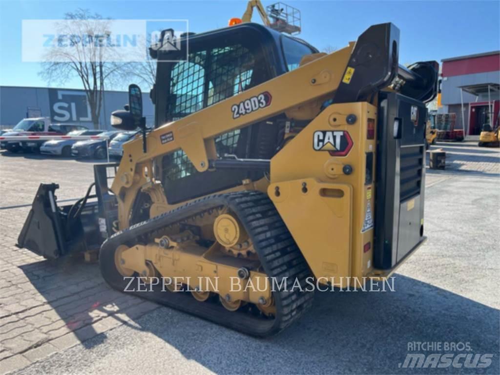 CAT 249D 滑移轉向裝載機
