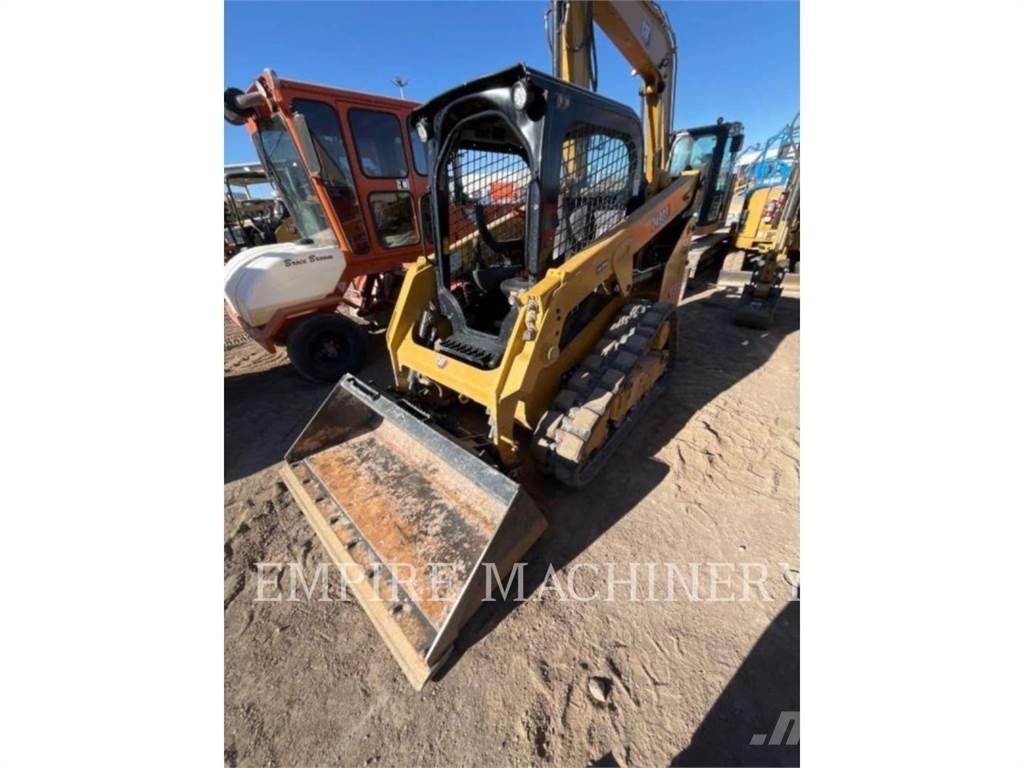 CAT 249D3 滑移轉向裝載機