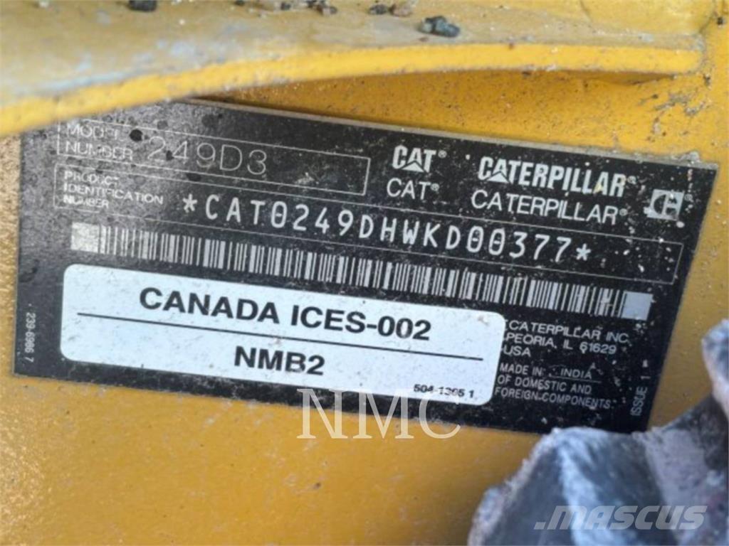 CAT 249D3 推土機