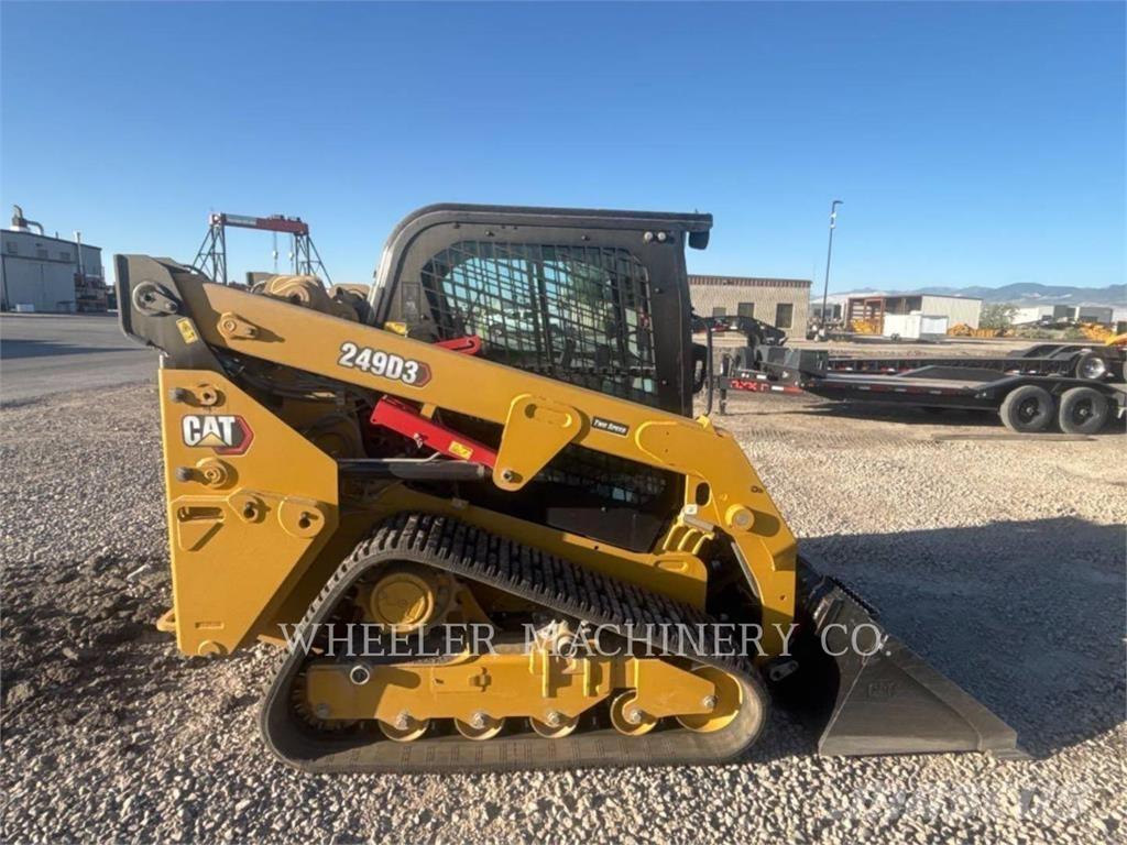 CAT 249D3 C3H2 推土機