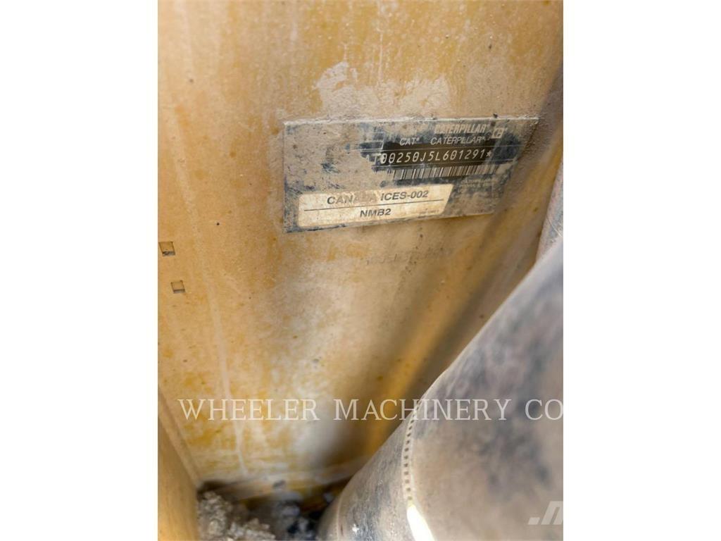 CAT 250 C3H2 滑移轉向裝載機