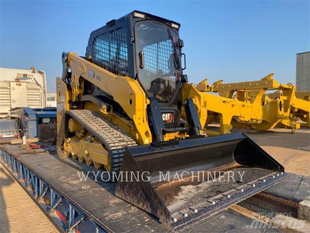 CAT 255 滑移轉向裝載機