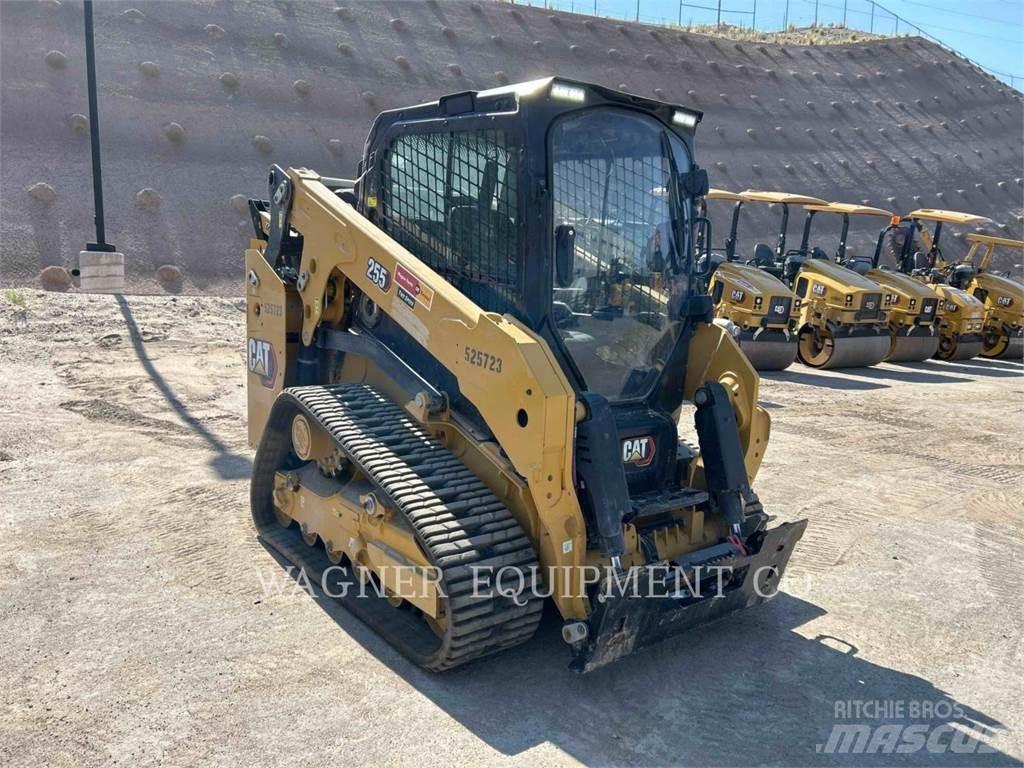 CAT 255 推土機