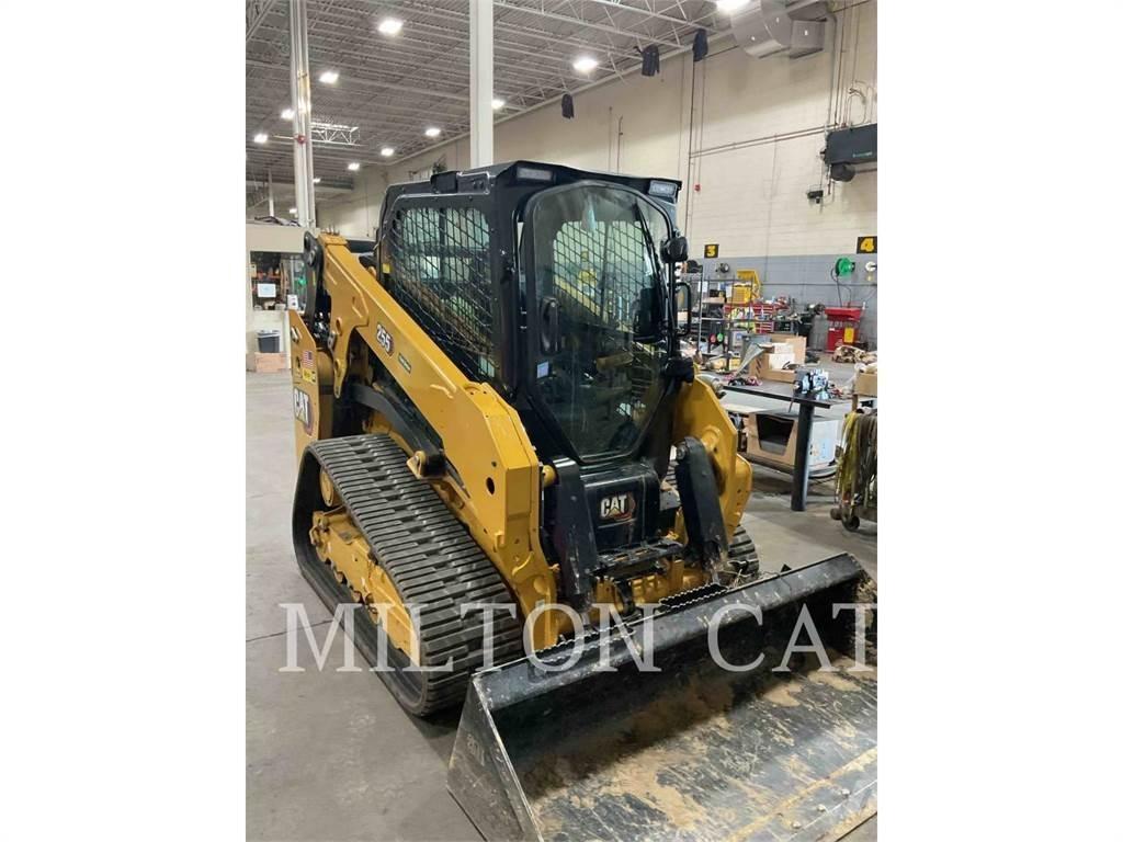 CAT 255 滑移轉向裝載機