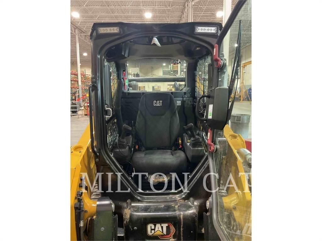 CAT 255 滑移轉向裝載機