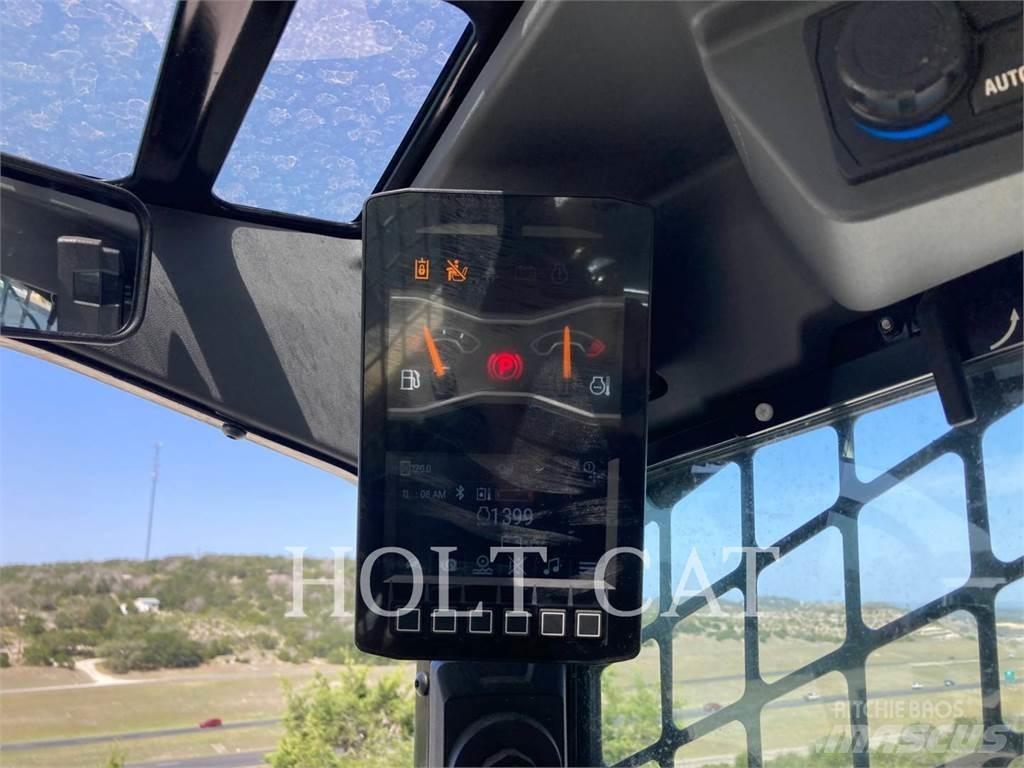 CAT 255 CAB 滑移轉向裝載機