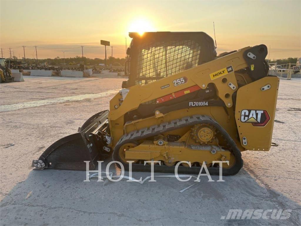 CAT 255 DEMO 滑移轉向裝載機
