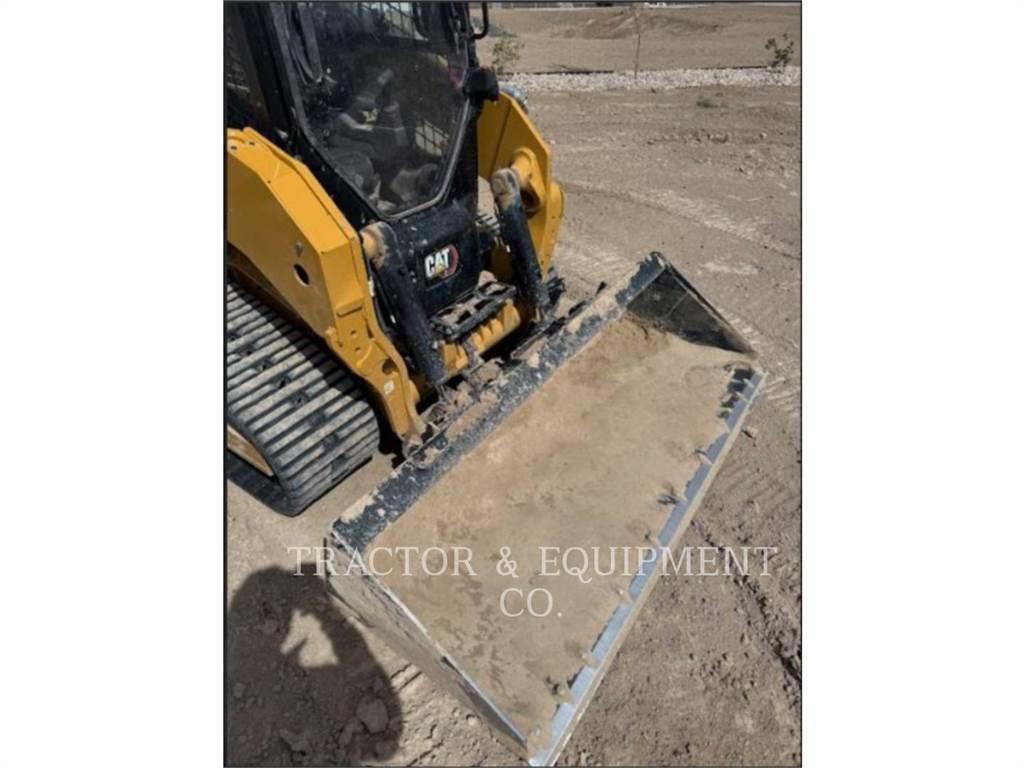 CAT 255 HP1CB 滑移轉向裝載機