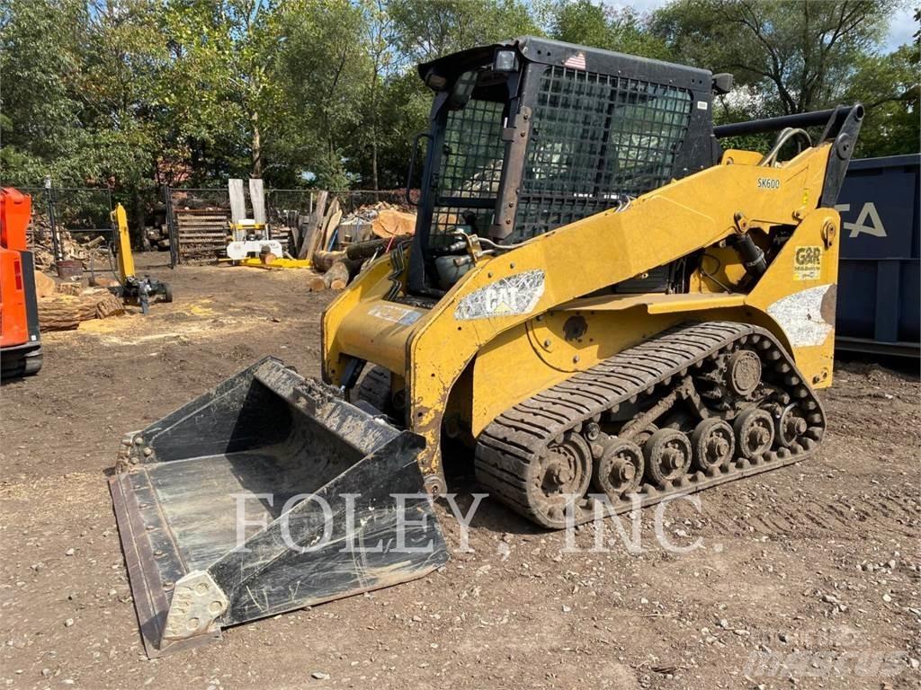 CAT 257B3 推土機