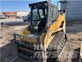 CAT 257B3 滑移轉向裝載機