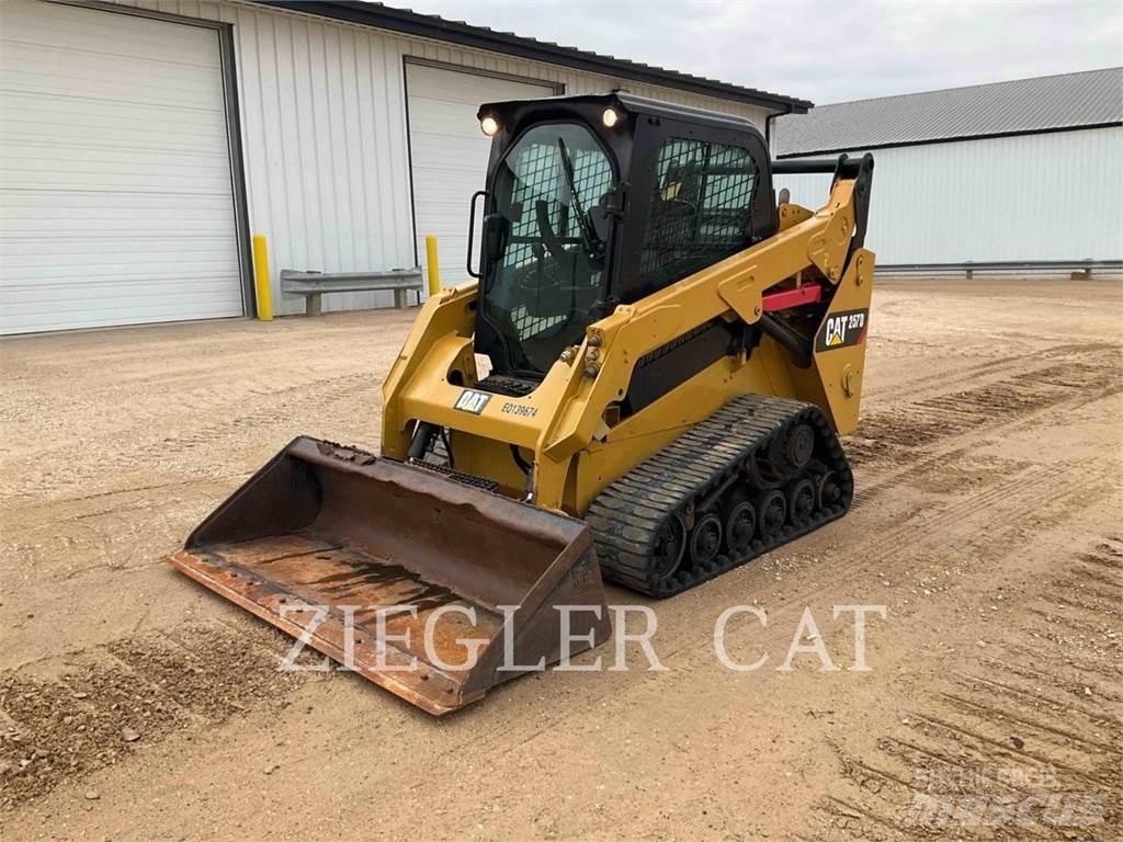 CAT 257D 推土機