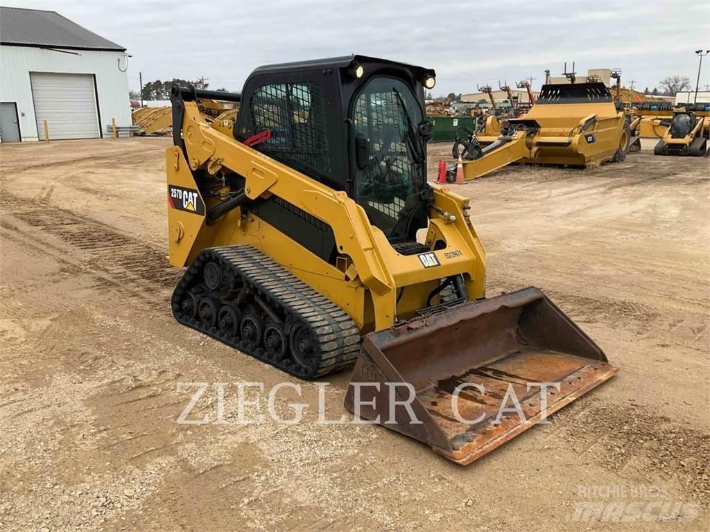 CAT 257D 推土機