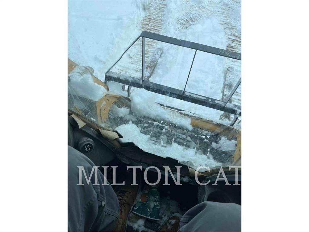 CAT 257D 推土機