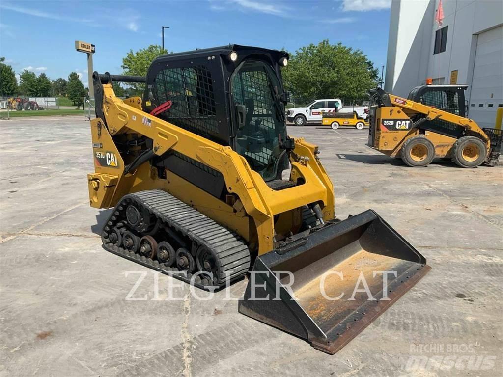 CAT 257D 推土機