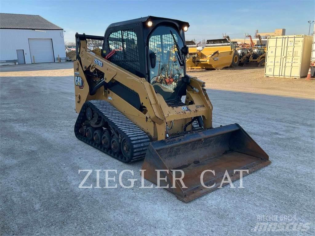 CAT 257D3 推土機