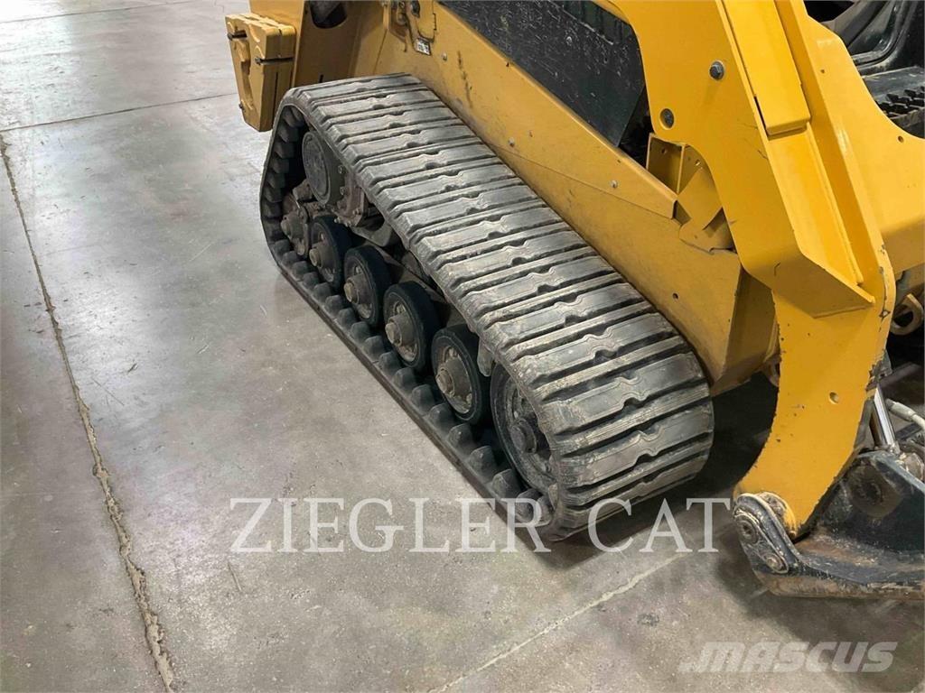 CAT 257D3 推土機