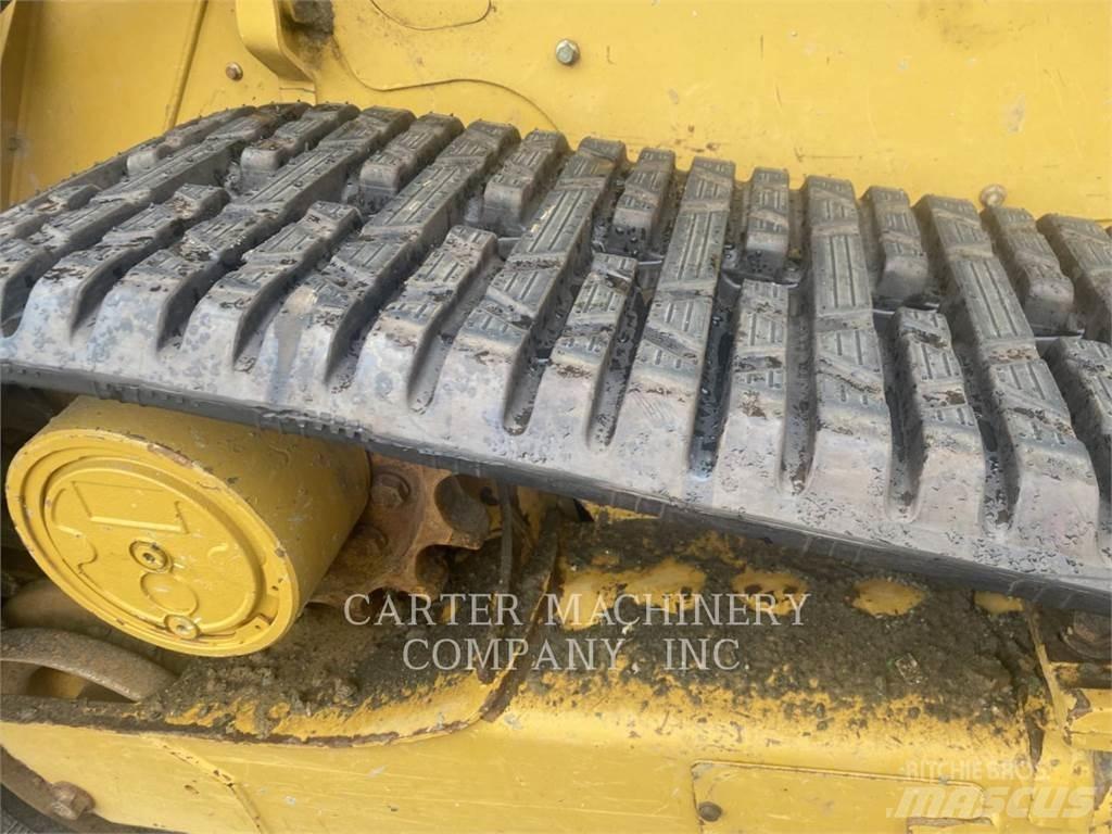 CAT 259D 滑移轉向裝載機