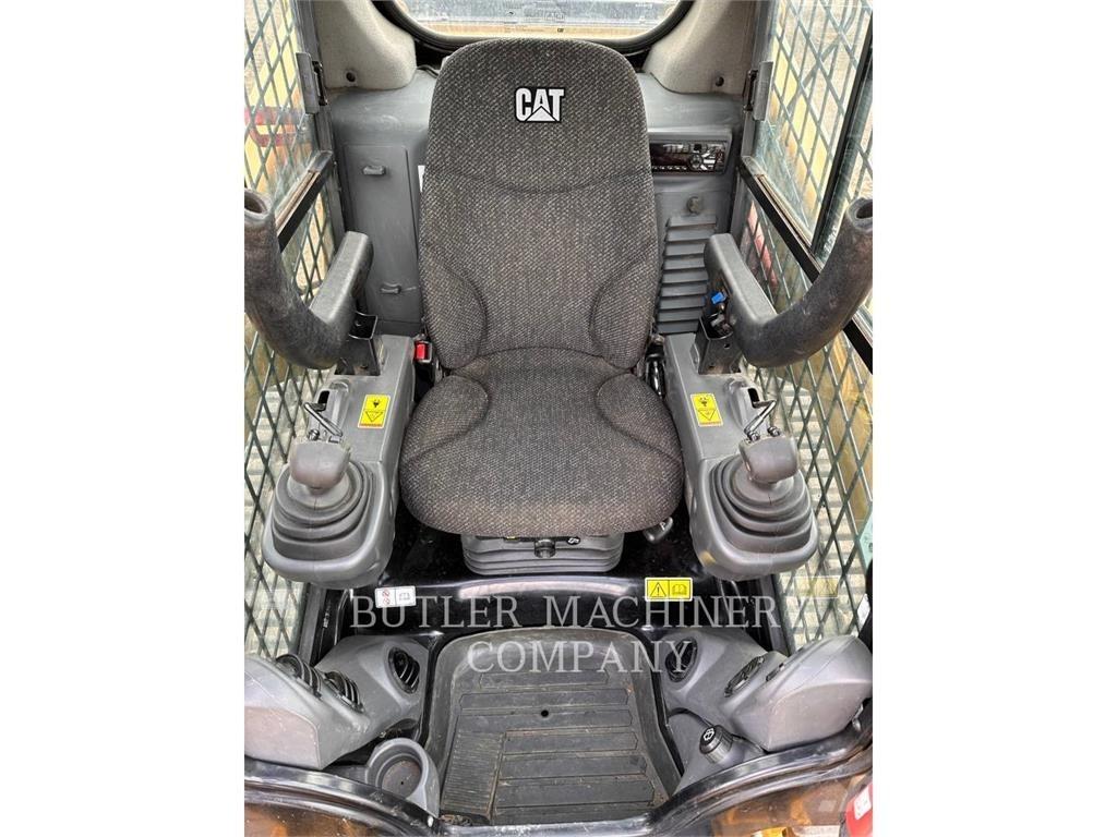 CAT 259D 推土機