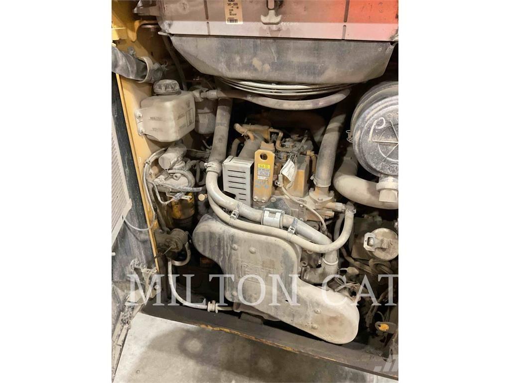 CAT 259D 3 滑移轉向裝載機