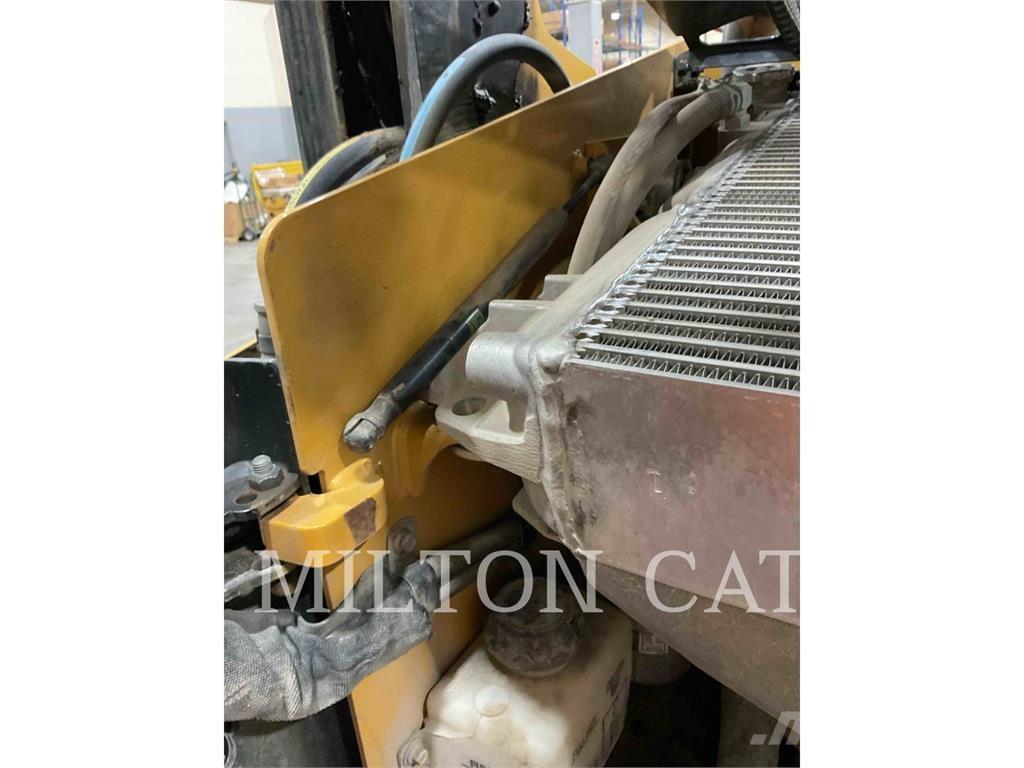 CAT 259D 3 滑移轉向裝載機