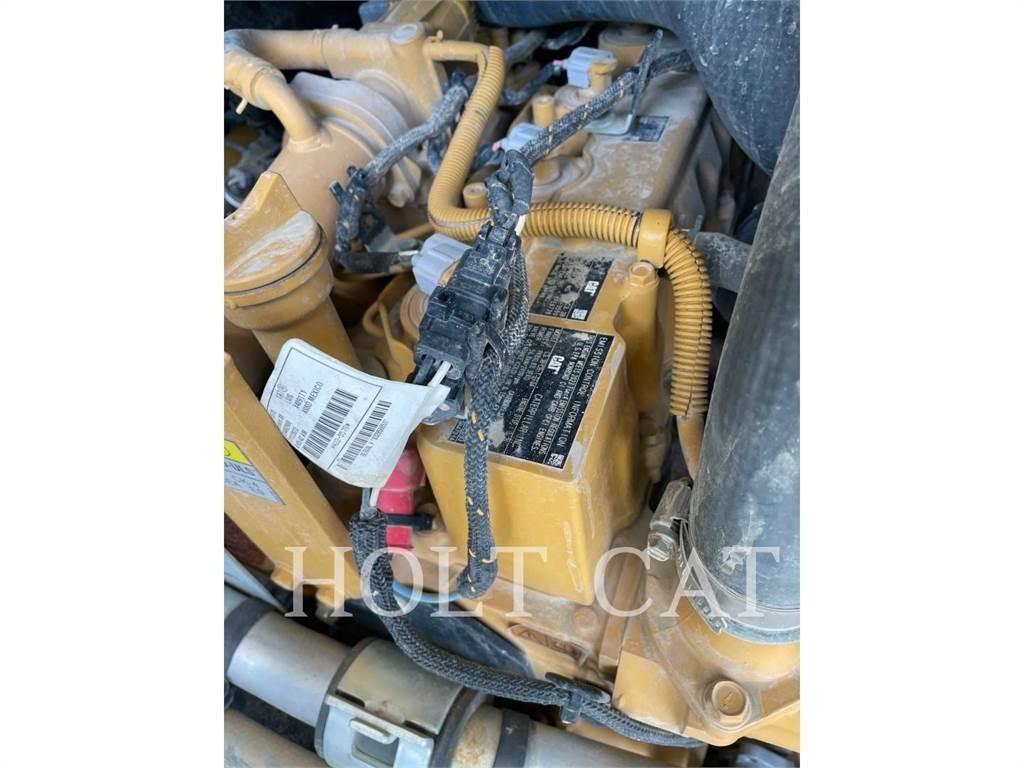 CAT 259D CAB 滑移轉向裝載機